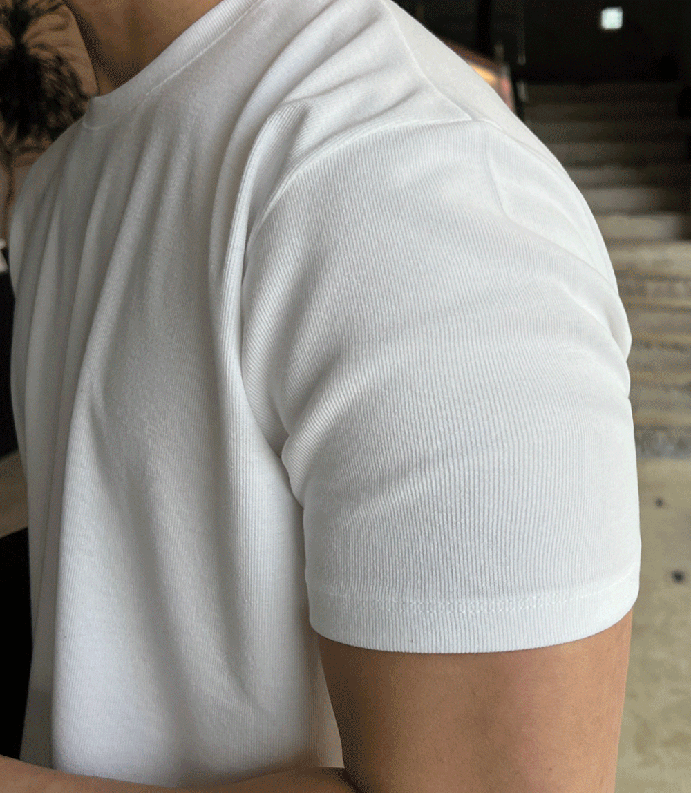 쿨 머슬핏 반팔 티셔츠 (누적판매량 12000장돌파)